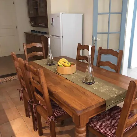 Impeccable 2-bed House In
